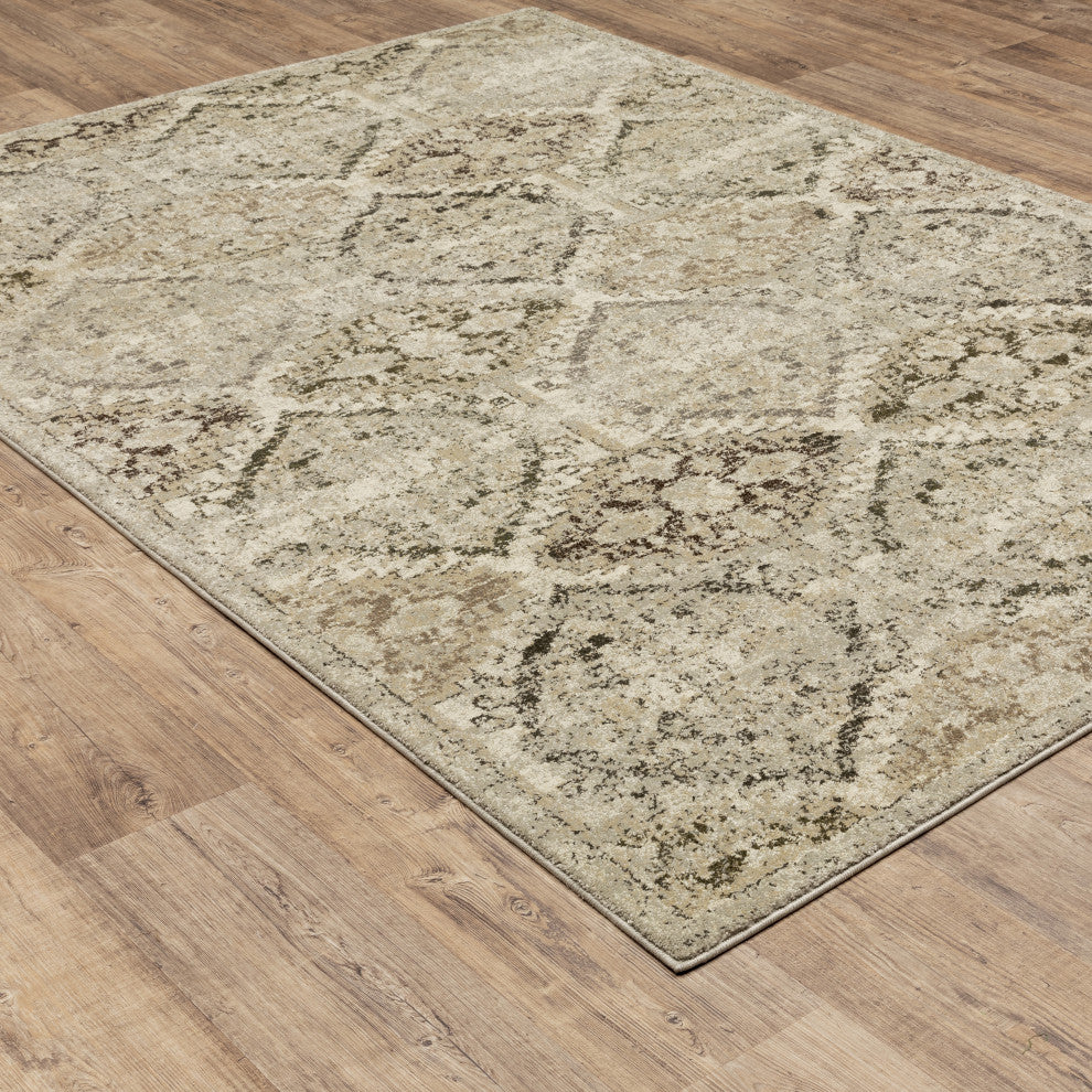 Fleming Distressed Floral Panel Ivory and Grey Area Rug, 6'7"x9'6"