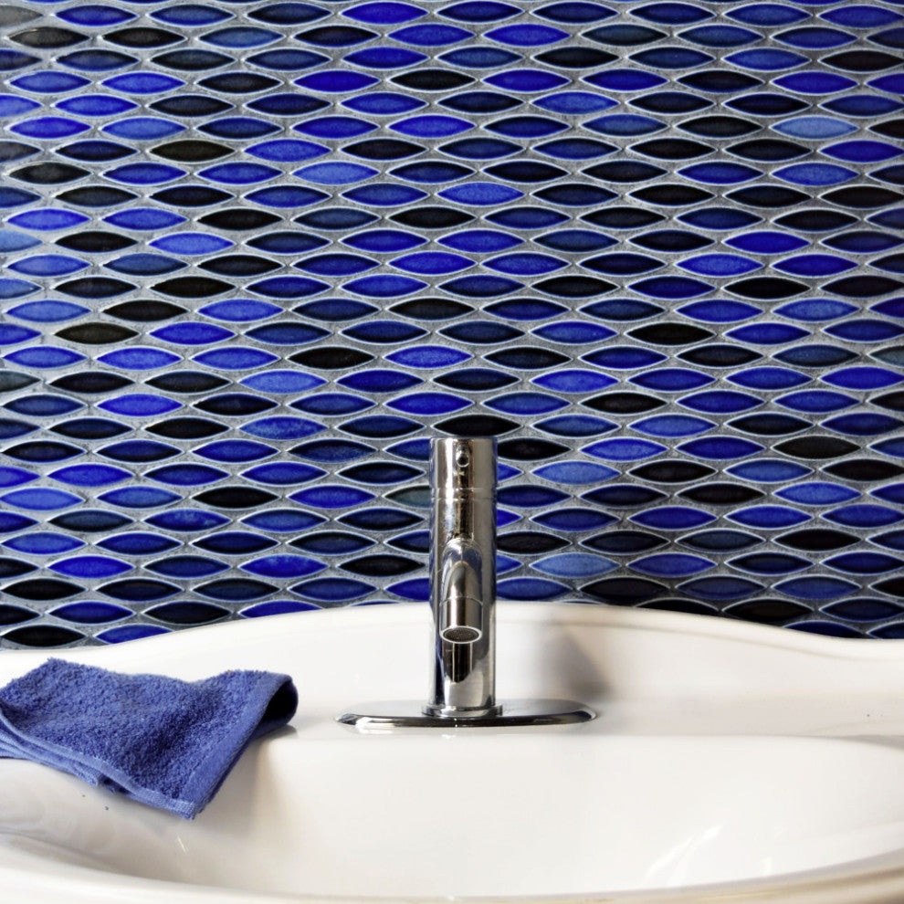 Pescado Glossy Ceramic Mosaic Floor and Wall Tile, Glossy Azul