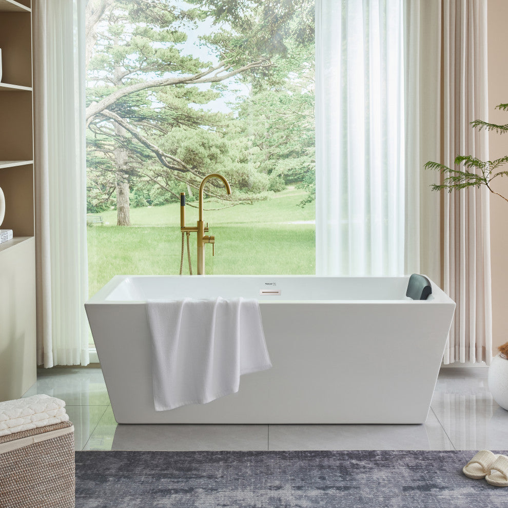 Freestanding Acrylic Bathtub, White/Polished Chrome, L, 67"