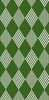 Check It Twice Decorative Holiday Geometric Print Bath Towel, Green