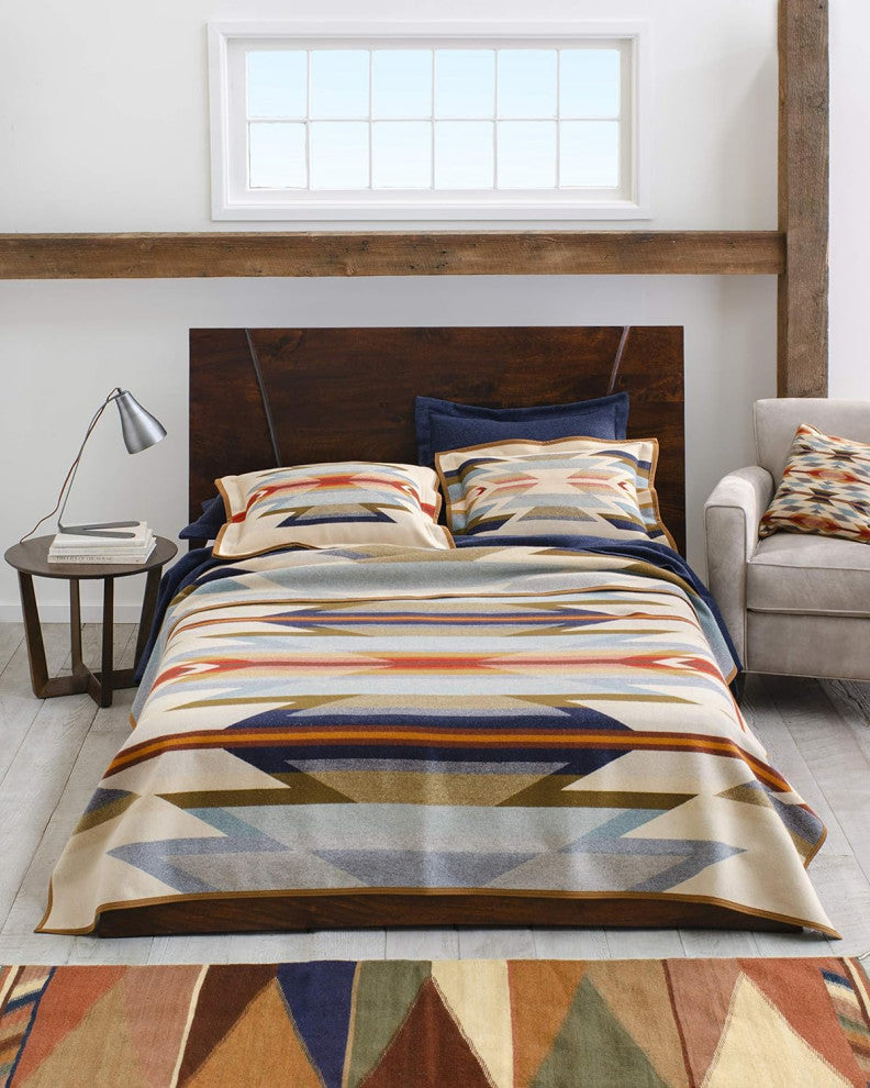 Pendleton Wyeth Trail Wheat King Blanket, King