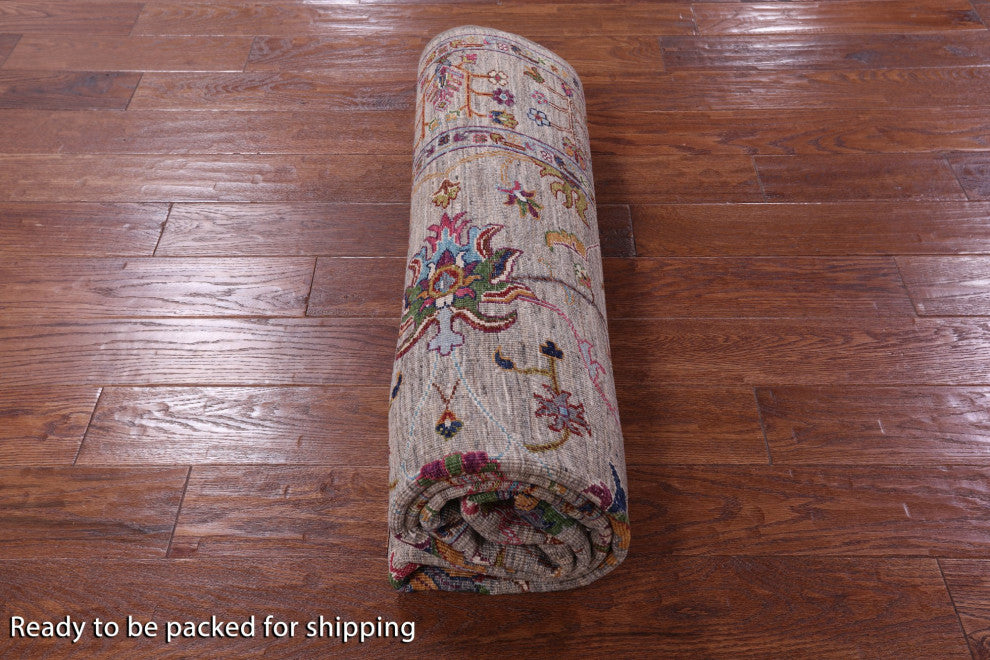 Handmade Persian Tabriz Rug 5' 8" X 7' 8" Q9867