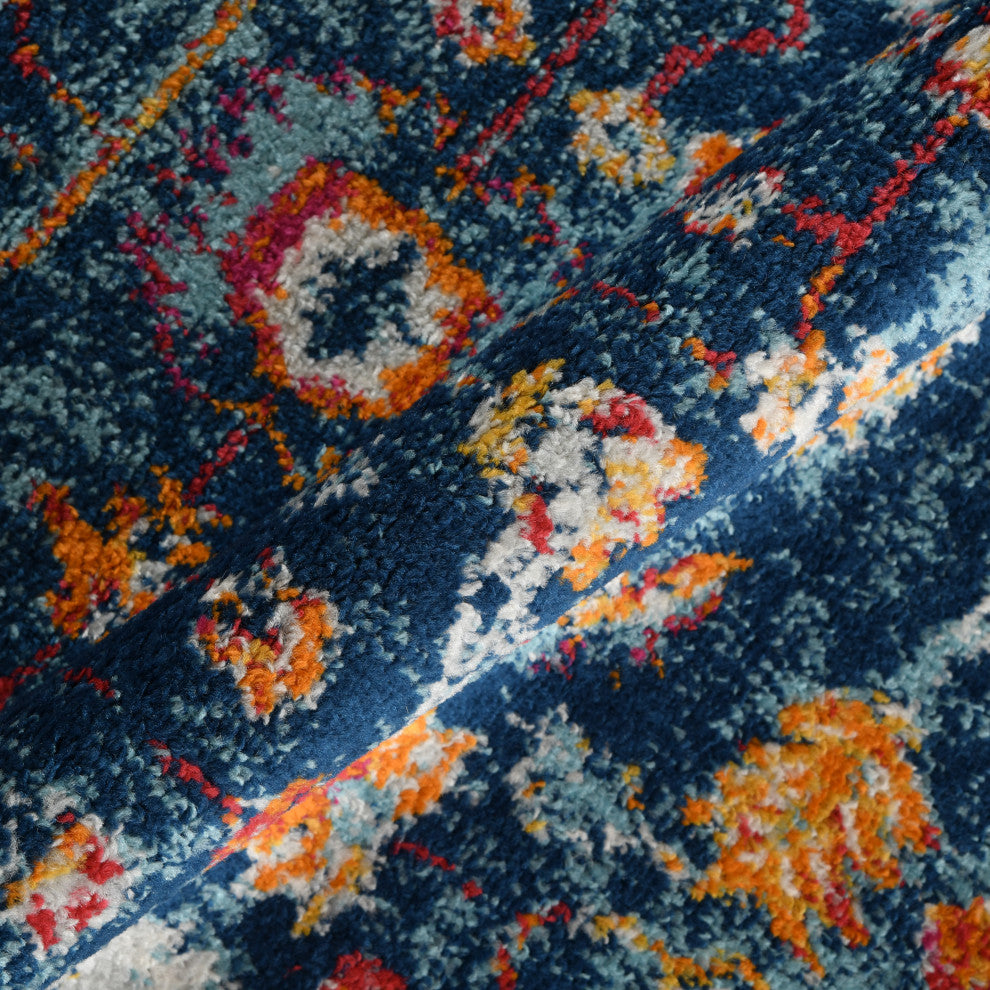 Alessana Cochise Bordered Area Rug, Blue, 4'x6'