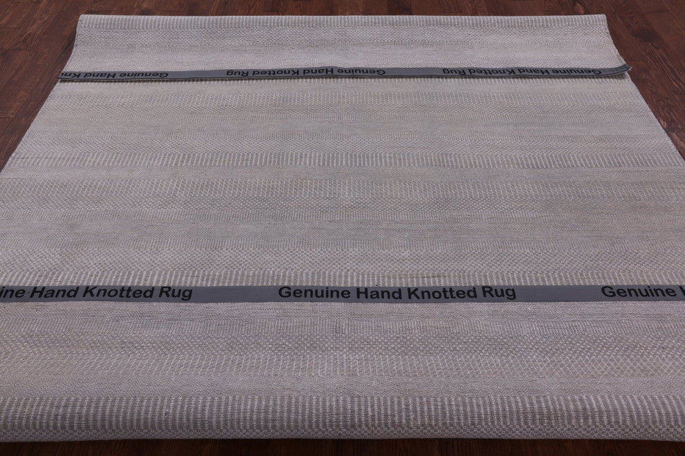 8' 0" X 9' 10" Handmade Savannah Grass Wool and Silk Rug Q11999