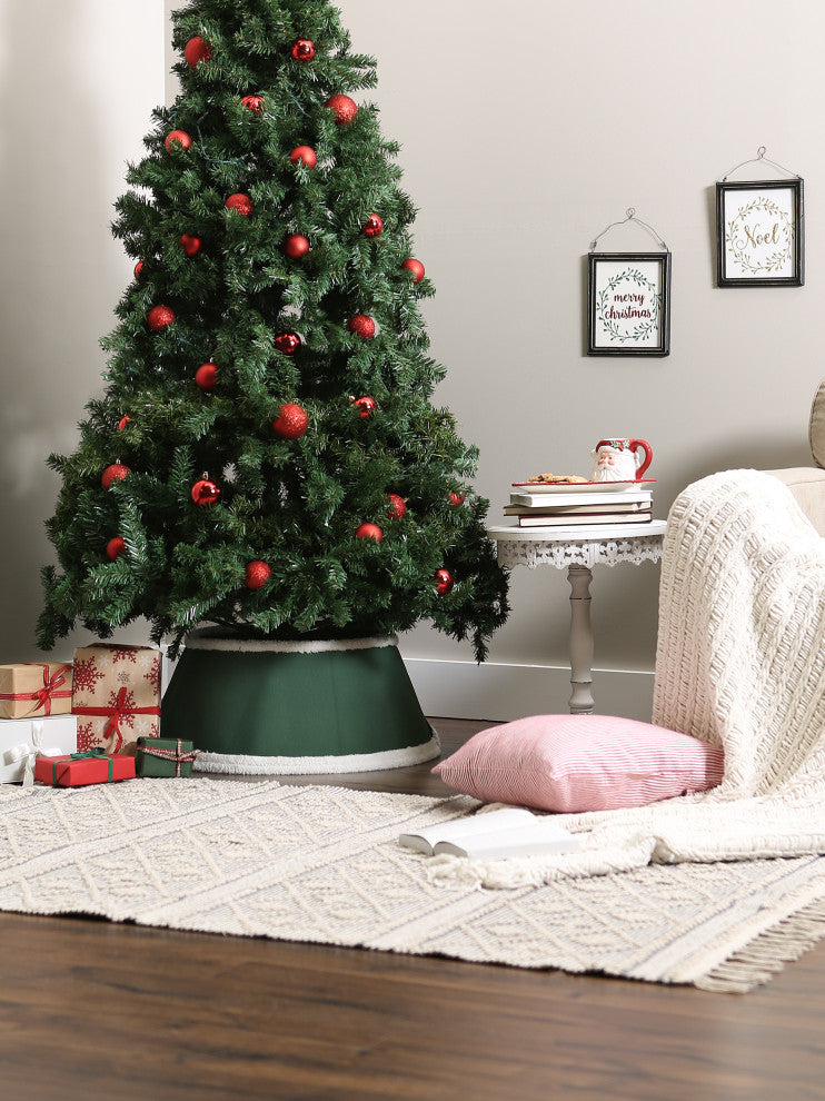 Holiday Tree Collar Green
