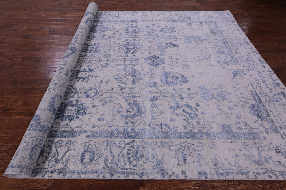 8' 11" X 12' 4" Hand Knotted Wool & Silk Persian Rug - Q15741