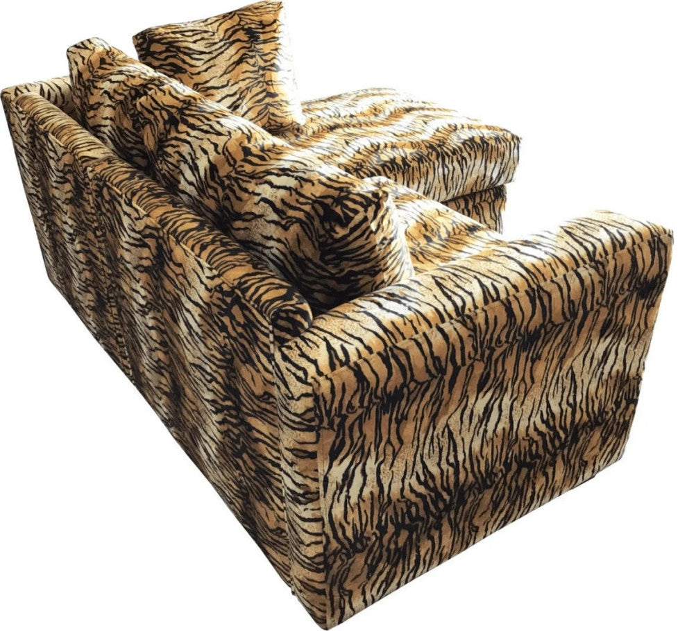 Small-Space Sectional Upholstered Custom Modern Sectional