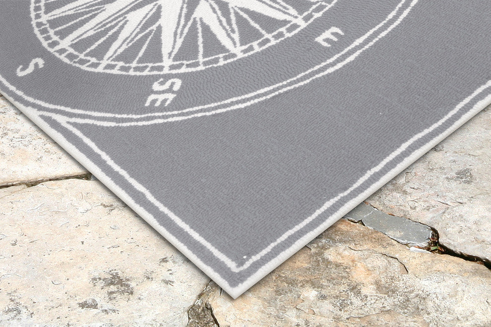 Frontporch Compass Indoor/Outdoor Rug, Gray, 5'x7'6"