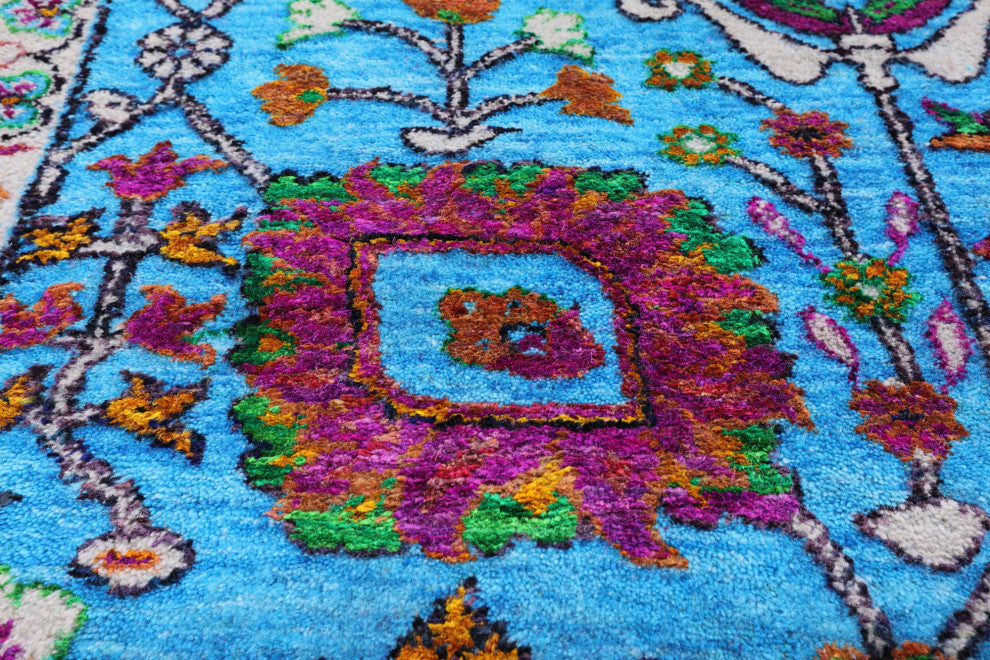 8' 4" X 10' 0" Persian Wool & Silk Hand-Knotted Rug - Q13500