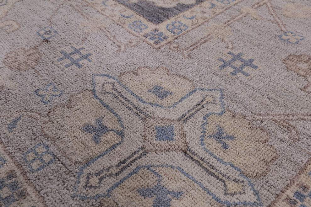 5' 10" X 9' 2" Peshawar Hand-Knotted Rug Q4873