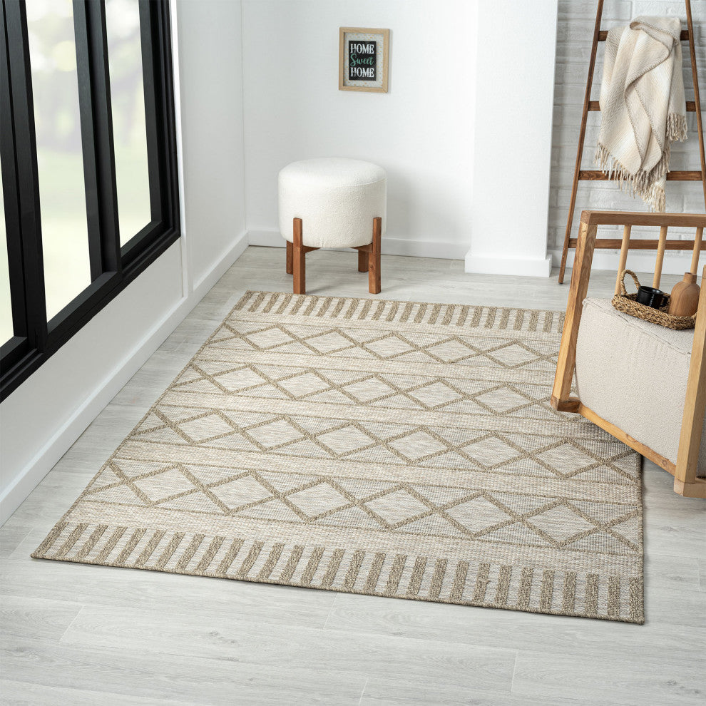 Paolo Contemporary Diamond Brown Indoor Outdoor Area Rug, 5' x 7'
