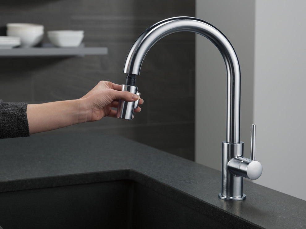 Delta Trinsic Single Handle Pull-Down Kitchen Faucet, Arctic Stainless