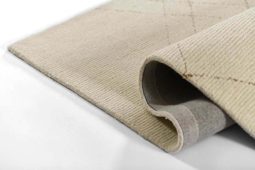 Momeni Everett EVT-4 Ivory 2'3"x8' Runner