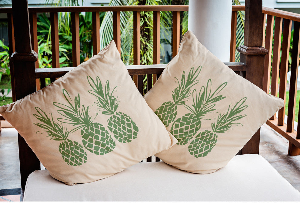 18" x 18" Pineapples Indoor/Outdoor Polyester Throw Pillow, Sage