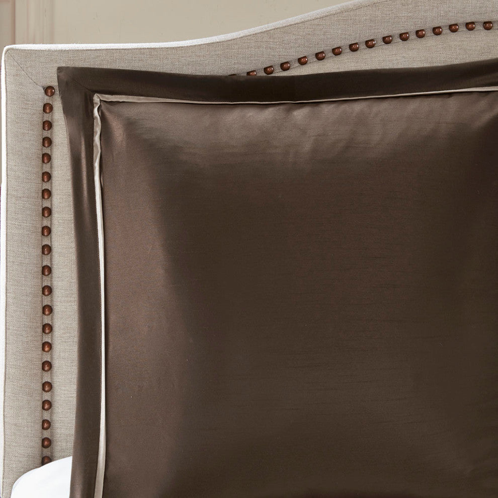 Madison Park Essentials Delaney 24-Piece Room-in-a-Bag Comforter Set