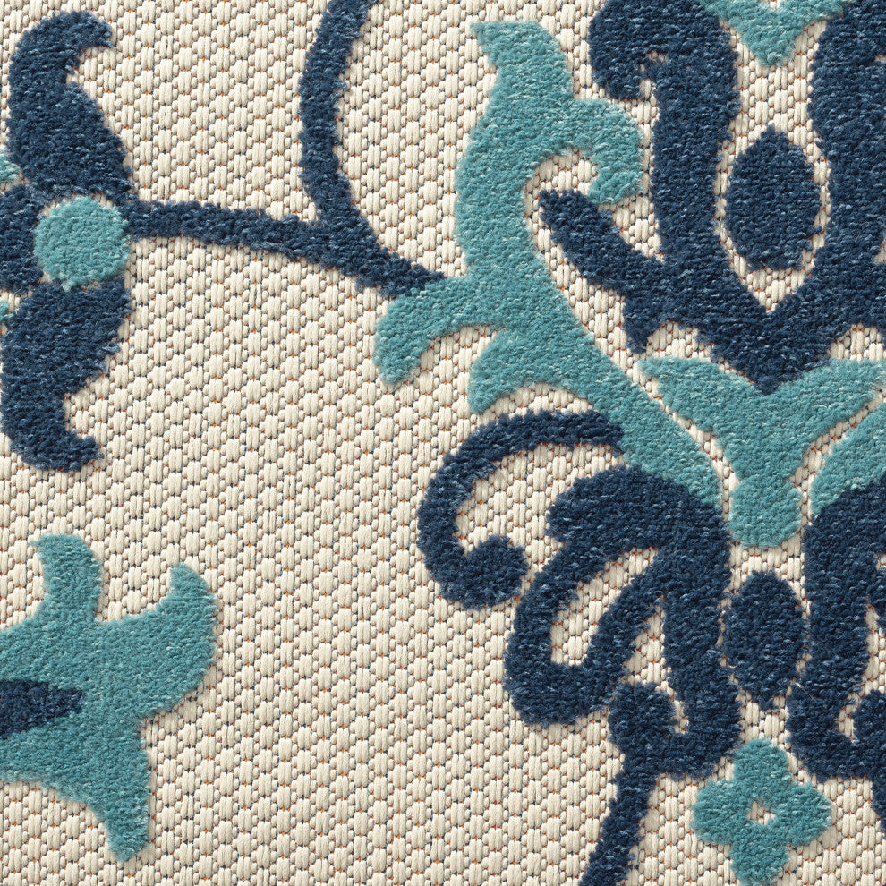 Floral Damask High-Low Indoor Outdoor Area Rug - 2' x 3'