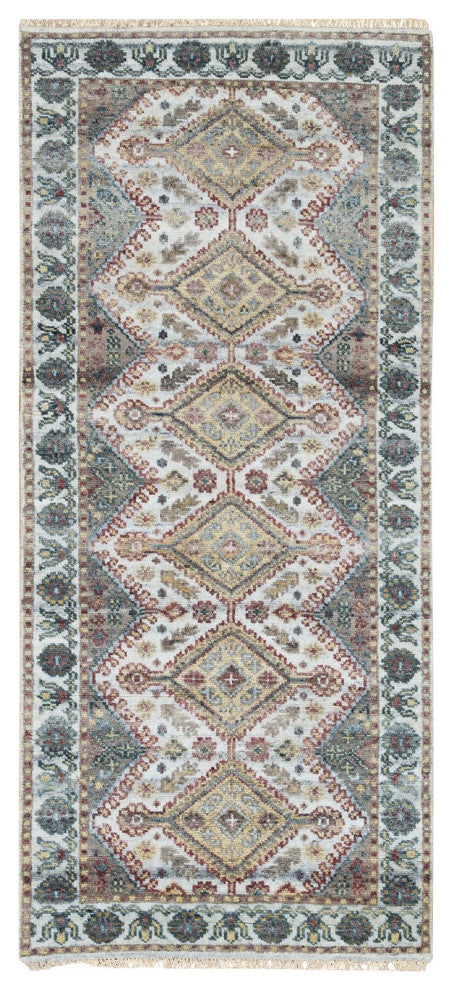 Ivory Shiraz Rosettes Border Hand Knotted Wool Runner Oriental Rug, 2'8"x6'