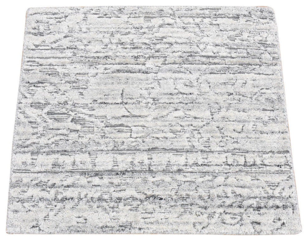 Light Gray Jacquard Hand Loomed Modern Design Textured Wool Rug, 1'10"x2'0"