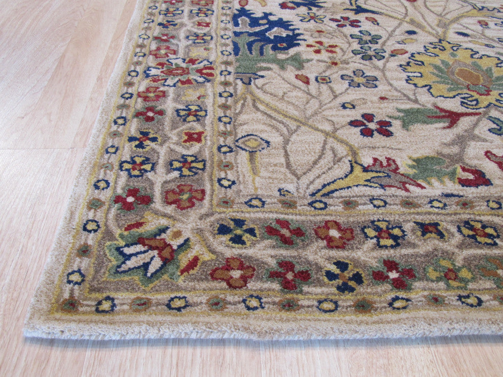 Ivory Traditional Oriental Morris Area Rug