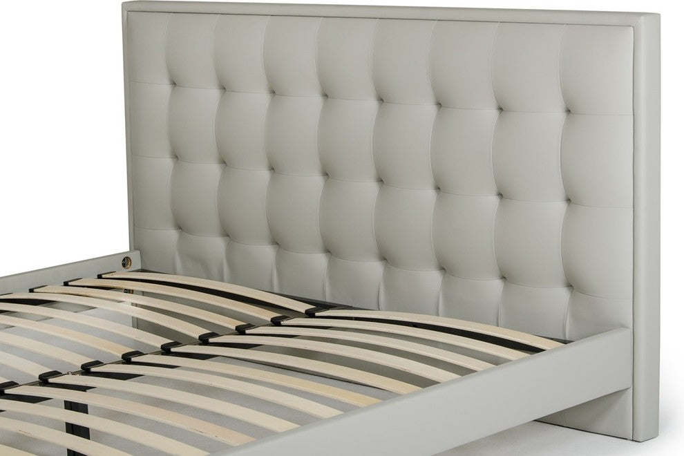 Modrest Hera Modern Queen Gray Leatherette Bed