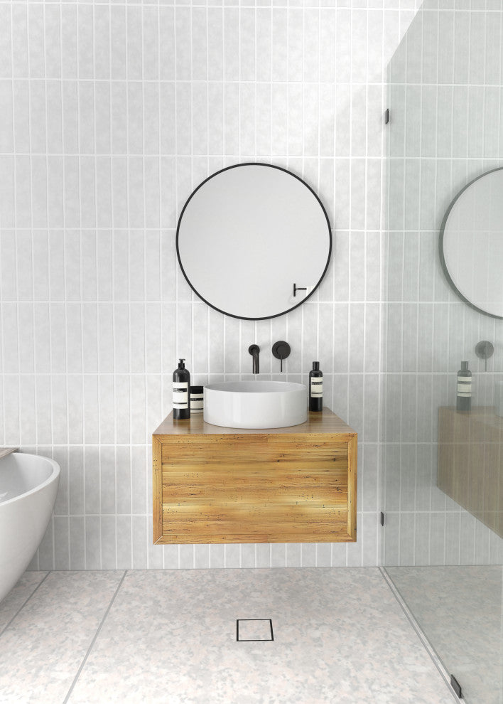 Round 24" Stainless Steel Framed Mirror, Black