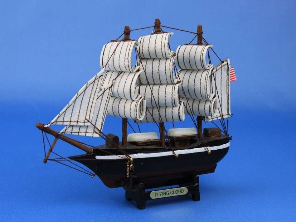 Wooden Flying Cloud Tall Model Clipper Ship, 7"