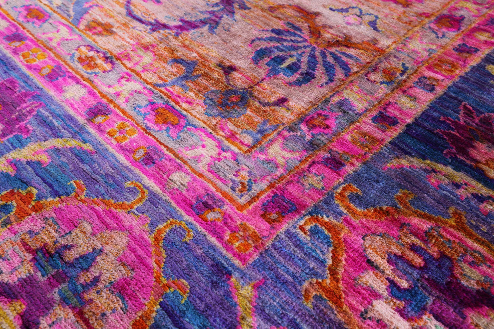 8' 11" X 12' 0" Persian Hand-Knotted Silk Rug Q6805