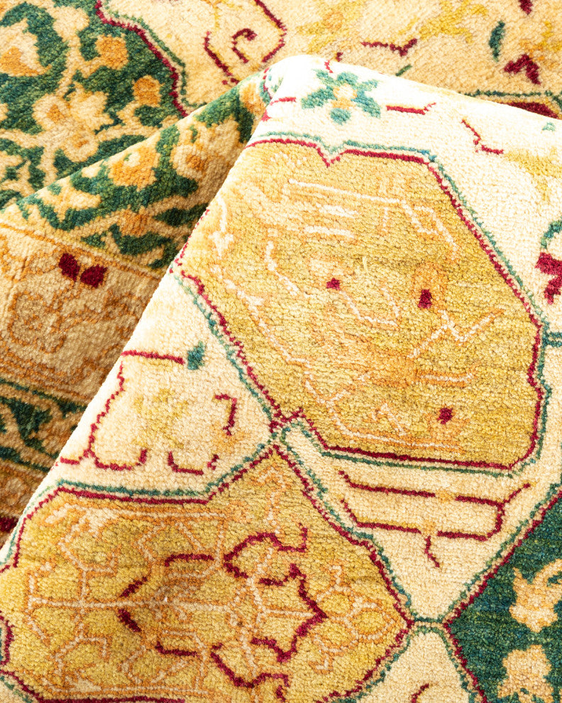 Madison, One-of-a-Kind Hand-Knotted Area Rug Ivory, 6'2"x8'10"
