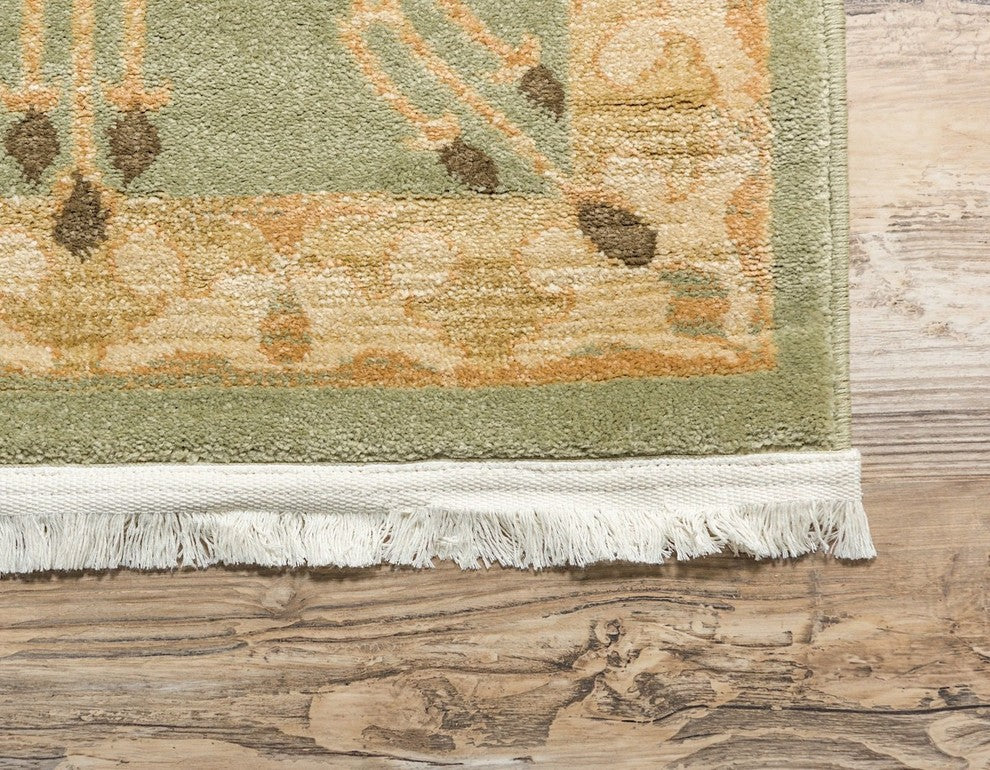 Traditional Stirling 7'x10' Rectangle Grass Area Rug