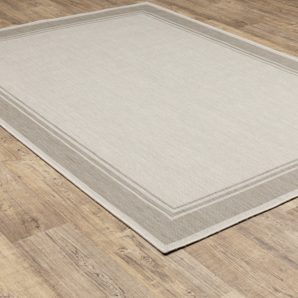 Parlan Solid Border Indoor-Outdoor Area Rug, Ivory, 5'3"x7'3"