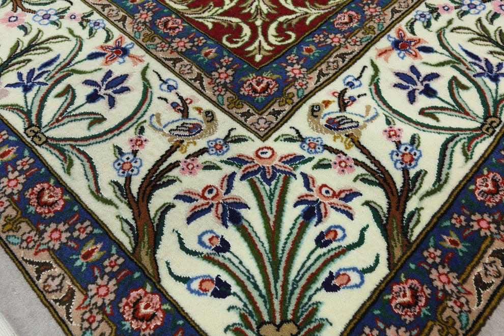 Authentic Persian Isfahan Hand Knotted Wool and Silk Rug, 5'x8'