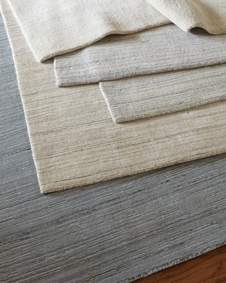 Palazzo handmade New Zealand Wool/Bamboo Silk Light Gray/Beige Area Rug, 8'x10'