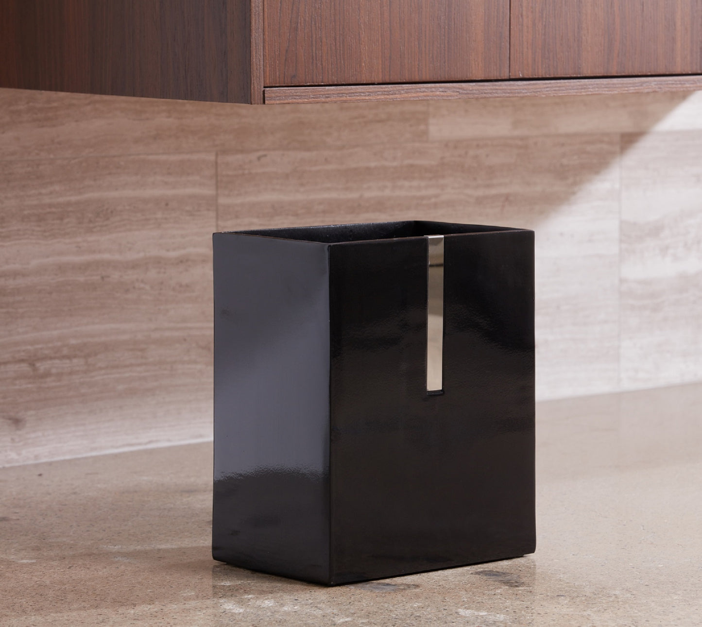 Houston Street Black, Waste Basket