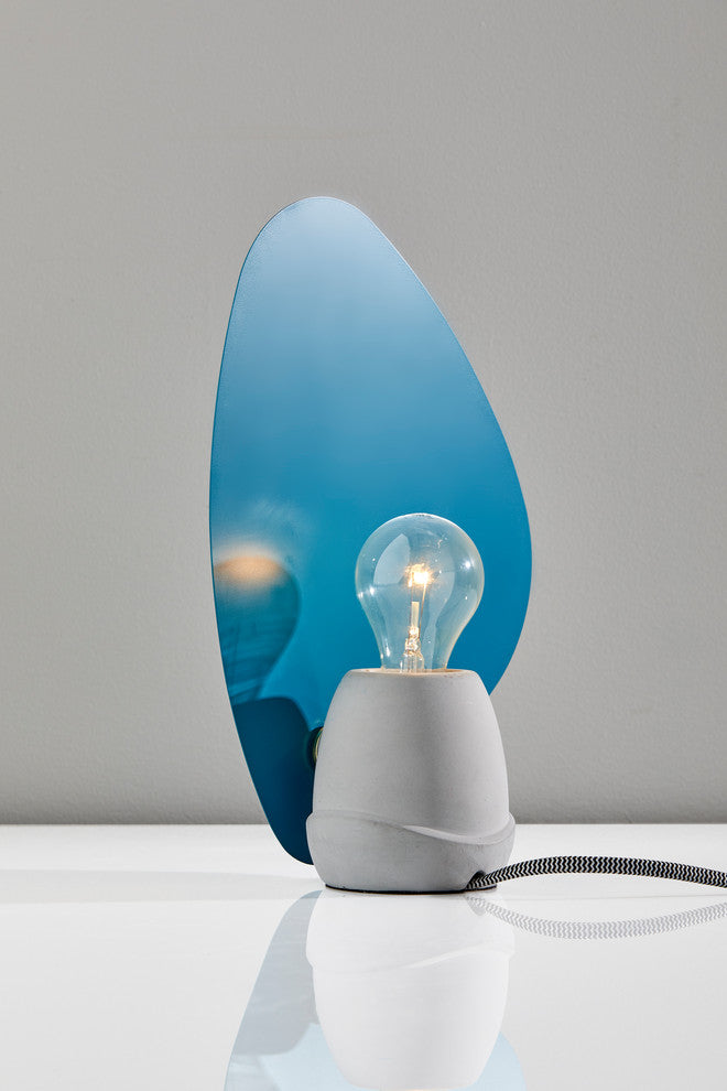 Bonnie Table Lantern