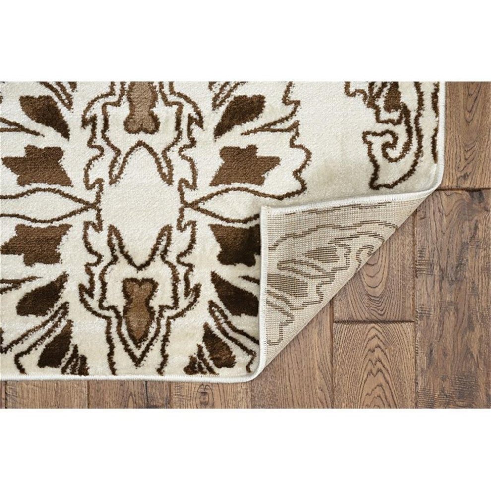 Linon Elegance Neice Power Loomed Polypropylene 5'x7'3" Rug in White