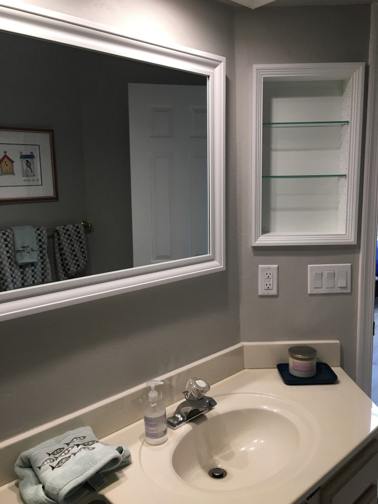Nashville Recessed Niche 23.5"h x 15.5"w x 3.5"d, White Enamel