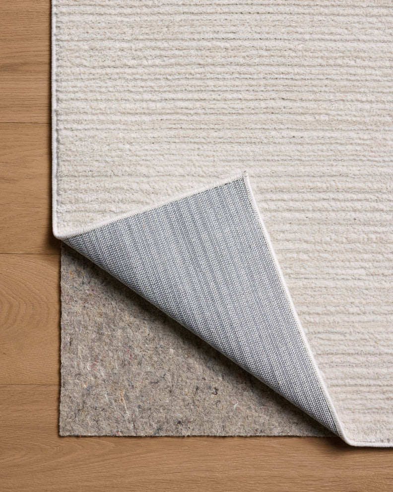 Loloi Townes Beige / Ivory 18" x 18" Sample Rug