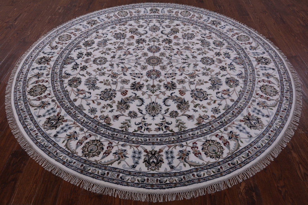 8' Round Persian Nain Hand-Knotted Wool and Silk Rug Q9366