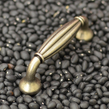 Fluted Pull, Aged Pewter