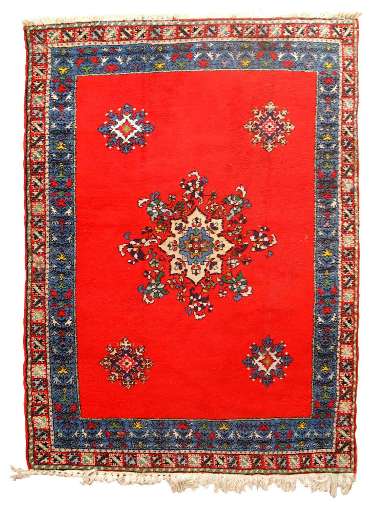 Handmade vintage Moroccan Berber rug 5.6' x 7.9' (170cm x 240cm) 1970s