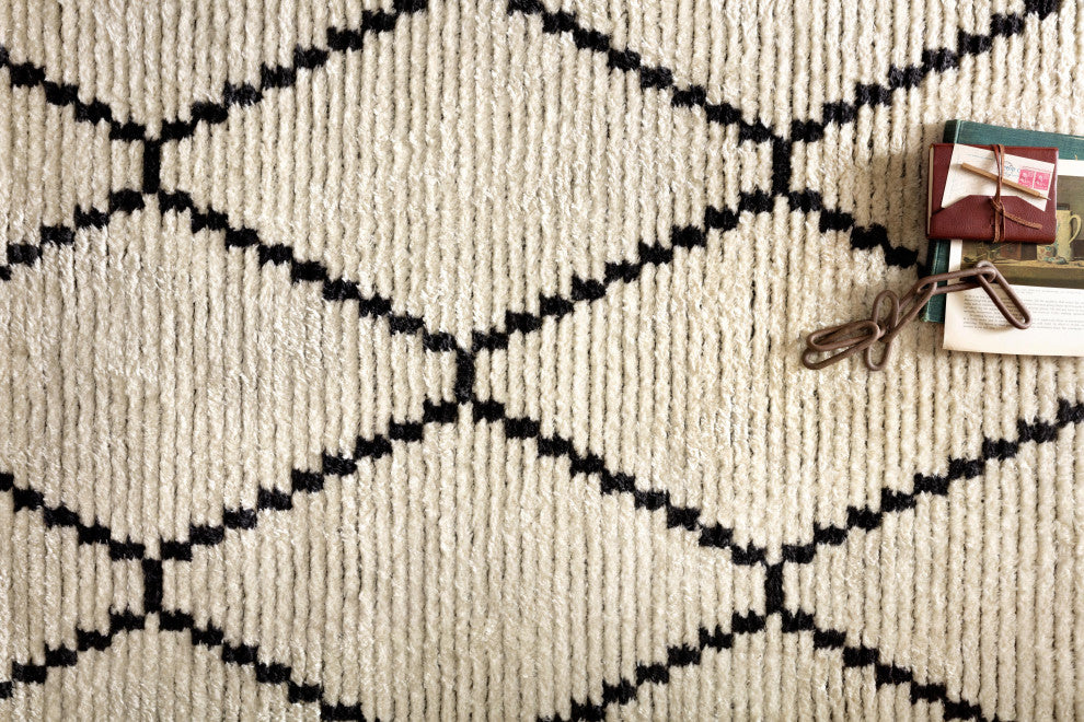 Chris Loves Julia x Loloi Alice Cream/Charcoal 2'-7" x 10'-0" Area Rug