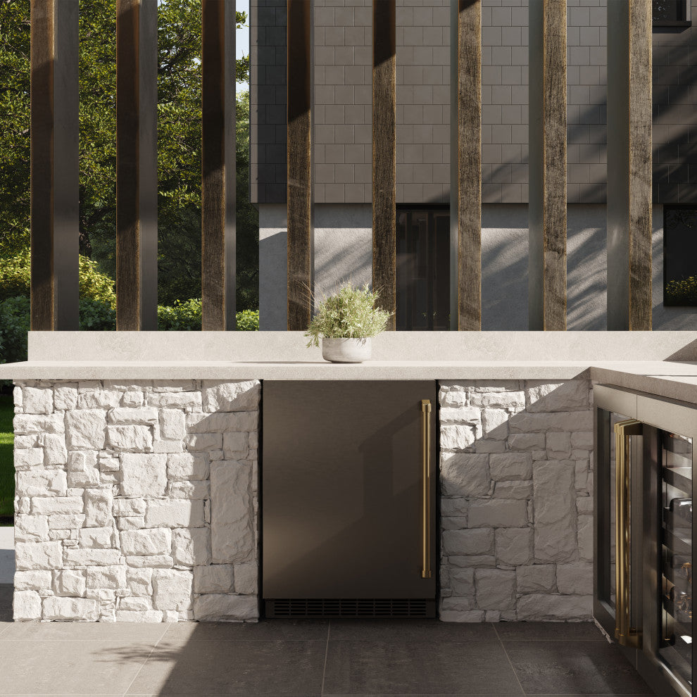 ZLINE 24" Touchstone Beverage Fridge With Solid Stainless, RBSOZ-ST-24-G