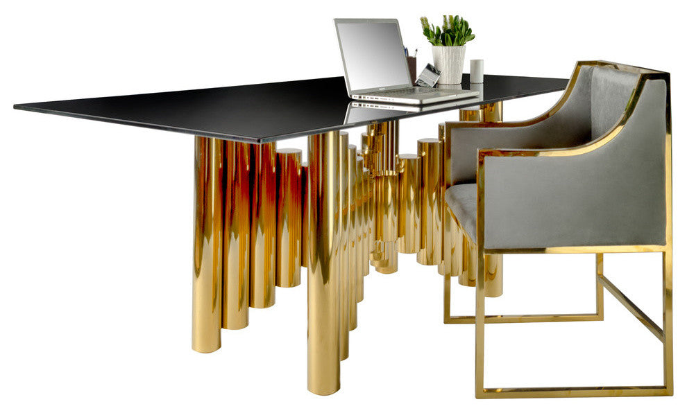 Kanika Desk