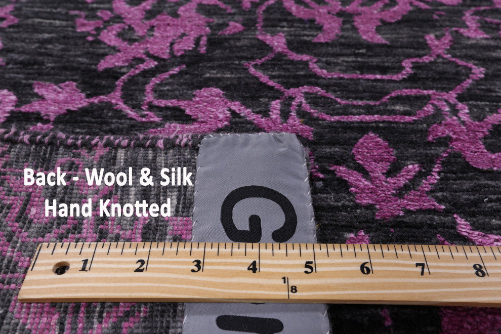 8' 0" X 10' 1" Persian Handmade Wool and Silk Rug Q6080
