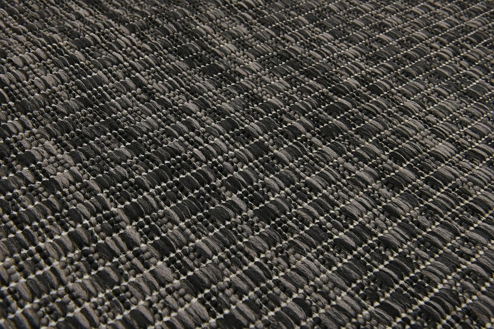 Unique Loom Black Solid Outdoor 2' 0 x 6' 0 Runner Rug