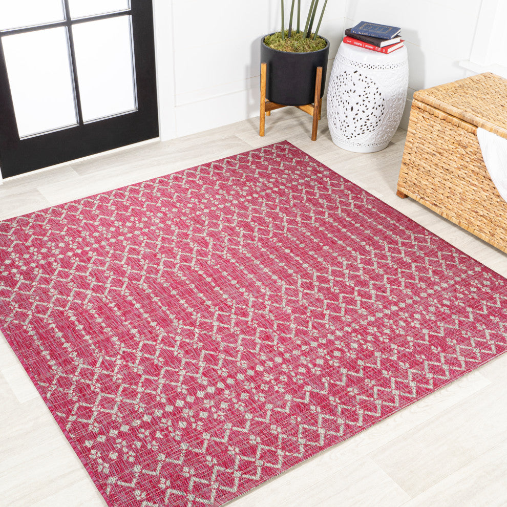 Ourika Moroccan Geometric Indoor/Outdoor Rug, Fuchsia/Light Gray, 5' Square