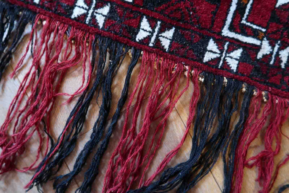 Handmade Vintage Turkmen Beshir Torba Rug 1.1'x4.1', 35cmx125cm, 1970s