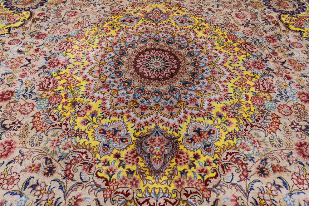 7' 0" X 10' 0'' High End Persian 100% Silk Hand Knotted Rug Q4776