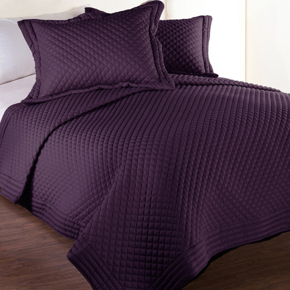 Lotus Home Diamondesque Water and Stain Resistant Quilt, Fig, F/Q