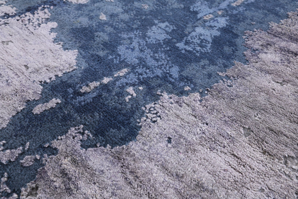 Abstract Hand-Knotted Wool and Silk Rug 7' 10" X 10' 1" Q9054